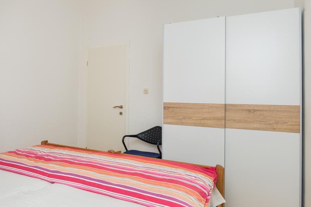 Apartments Rose Kastela Luaran gambar